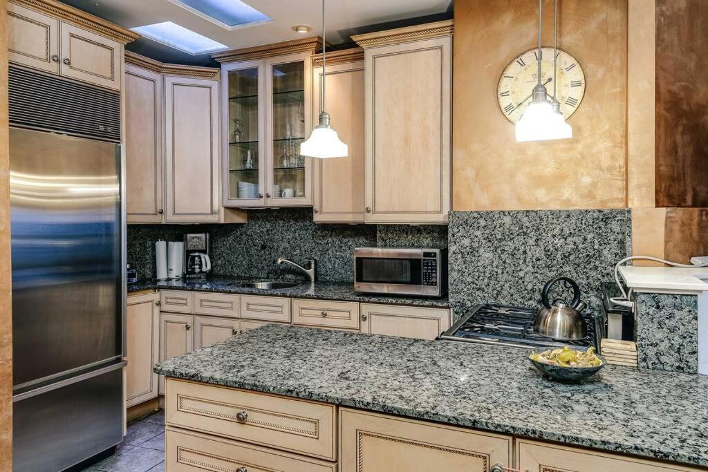Apartament Historic And Unique Brownstone In Gold Coast - Downtown - 3 Chicago Zewnętrze zdjęcie